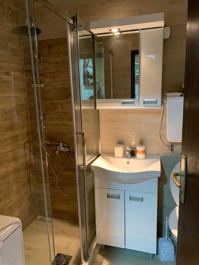 Villa Vikend Kuca Cairovic à Kopaonik Extérieur photo